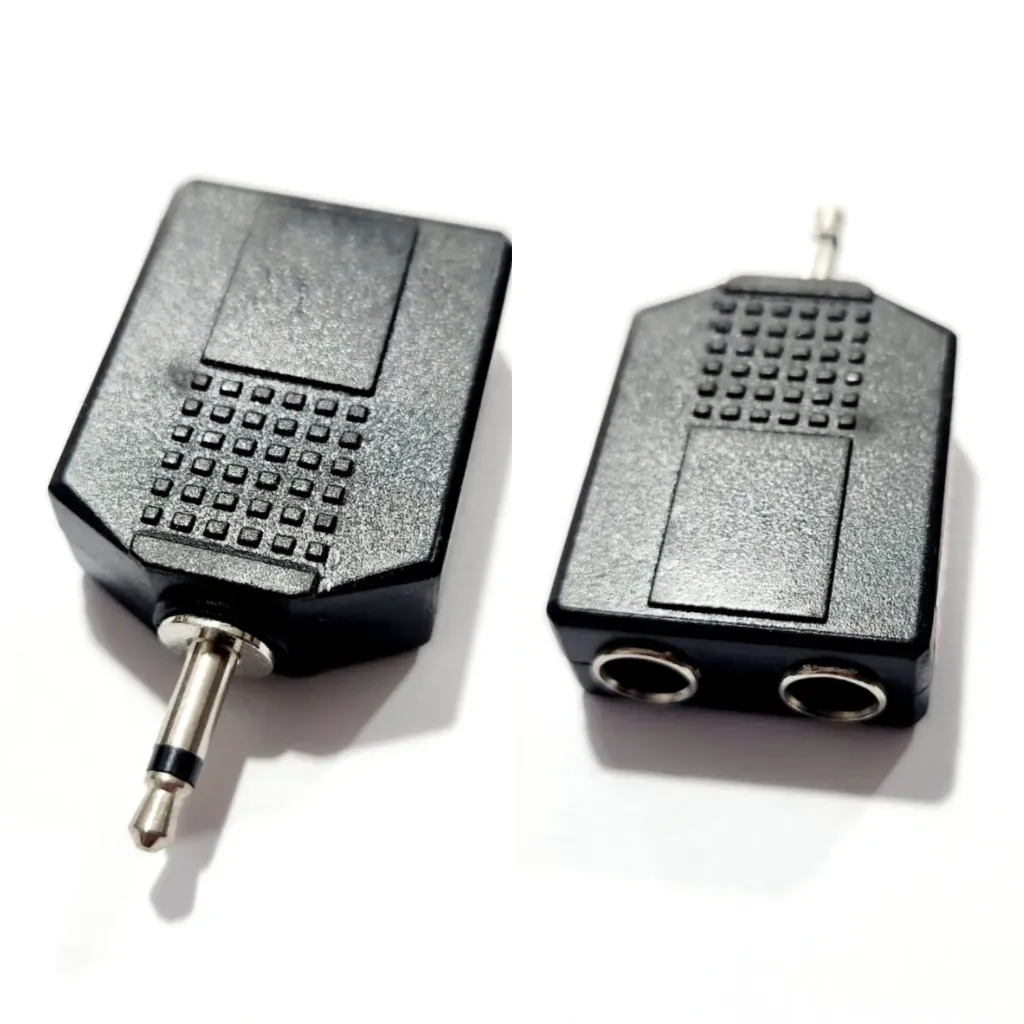 [4334] Plug Adaptador Ent 2 P2 Stereo Sai 1 P2 Stereo 64.1.235